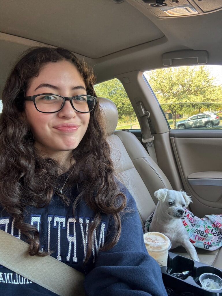 Selfie of Leslie Montesdeoca, taken inside her car.